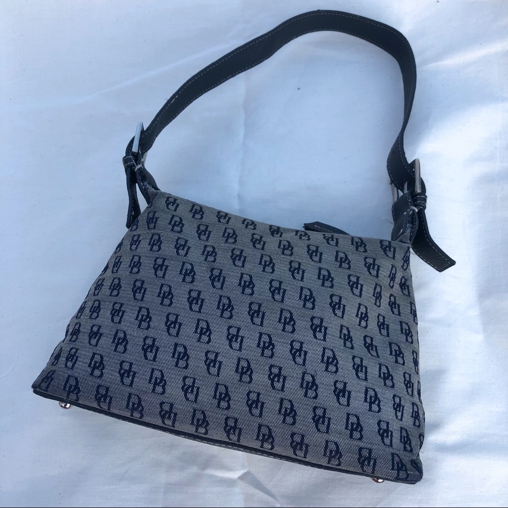 Dooney and Burke Shoulder bag
